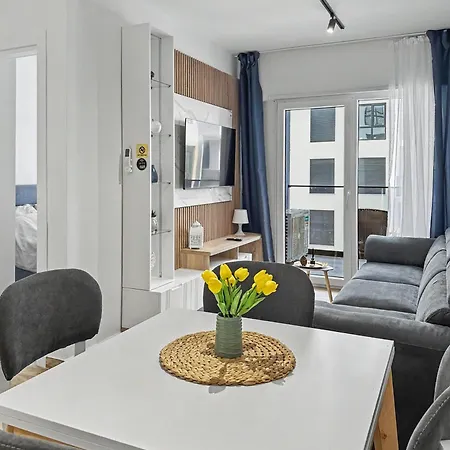 Tusso Apartmán Golem (Tirana)